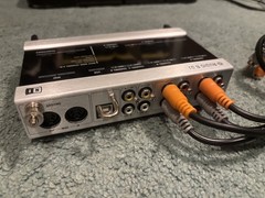 Native Instruments Audio 8 DJ – 4×4 USB Audio Interface Soundcard Traktor