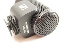 Sennheiser MKE 200 Mic with Windscreen Cables Manual Works Cosmetic Damage Loose