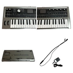KORG microKORG2 MK-2 37-Key Synthesizer Vocoder w/ AC Adapter Mic Box Tested