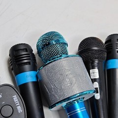 Lot of 10 Mixed Microphones – Untested, Various Models & Colors, Used