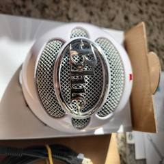 New, Blue Snowball iCE Plug n Play USB Microphone for Recording, Streaming