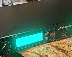 NO MICROPHONES GTD Audio 2×800 Channel UHF Diversity Wireless Mic System 733H