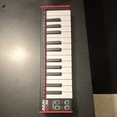 Akai LPK25 25-Key Digital USB Keyboard Controller MIDI Arpeggiator USB Out
