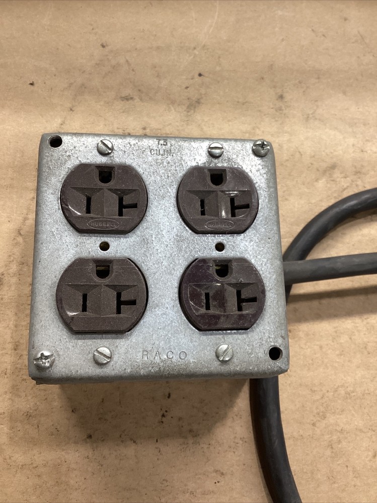 RACO 7.3 CU.IN 4plug #674G19PR7