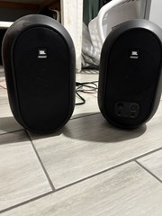 JBL 104-BT Desktop Monitor – Black