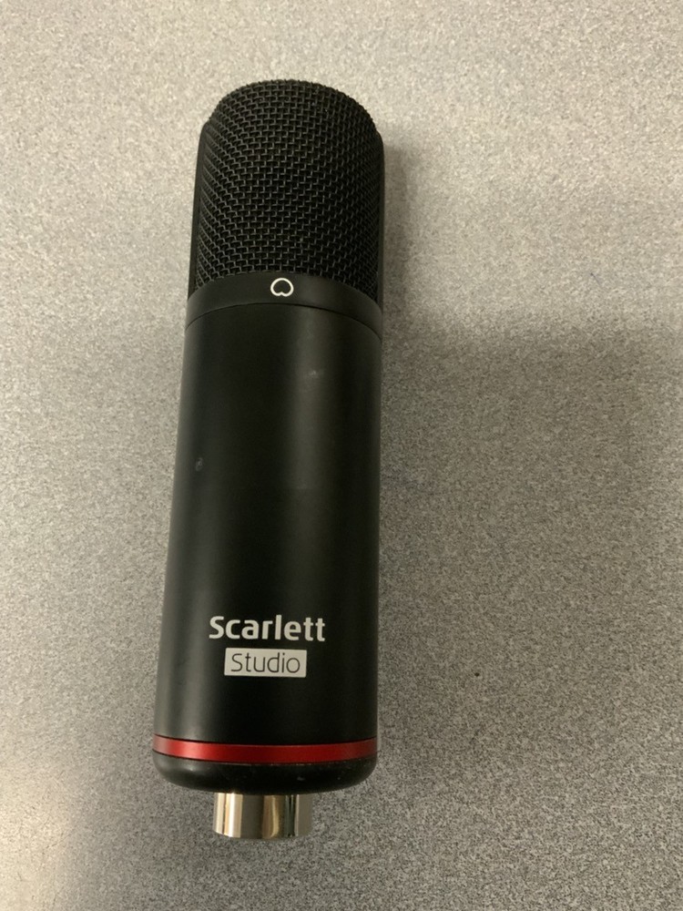 SCARLETT STUDIO CM25 MKIII MICROPHONE (G29018740)