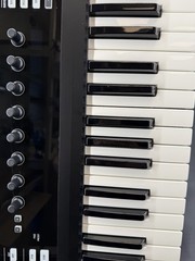 Native Instruments Komplete Kontrol S49 Controller Keyboard