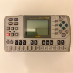 Yamaha QY70 Music Sequencer Portable MIDI Body Only Junk for Parts or Repair