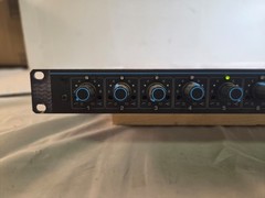 Shure SCM810 Automatic Microphone Mixer With IntelliMix 8-Channel Tested Works