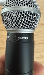 Shure L2 SM58 Dynamic Wireless Microphone (L2-AG) + OEM Holder *USED* POWERS ON!