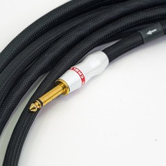 Monster Studio Pro 1000 Instrument Cable – 25ft | 1/4″ TS to 1/4″ TS
