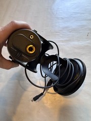 Blue Yeti USB Microphone Blackout edition)