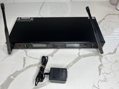 GTD audio G-733 Diversity UHF Wireless Microphone Receiver with power adapter!