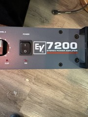 EV 7200 POWER AMPLIFER tested working