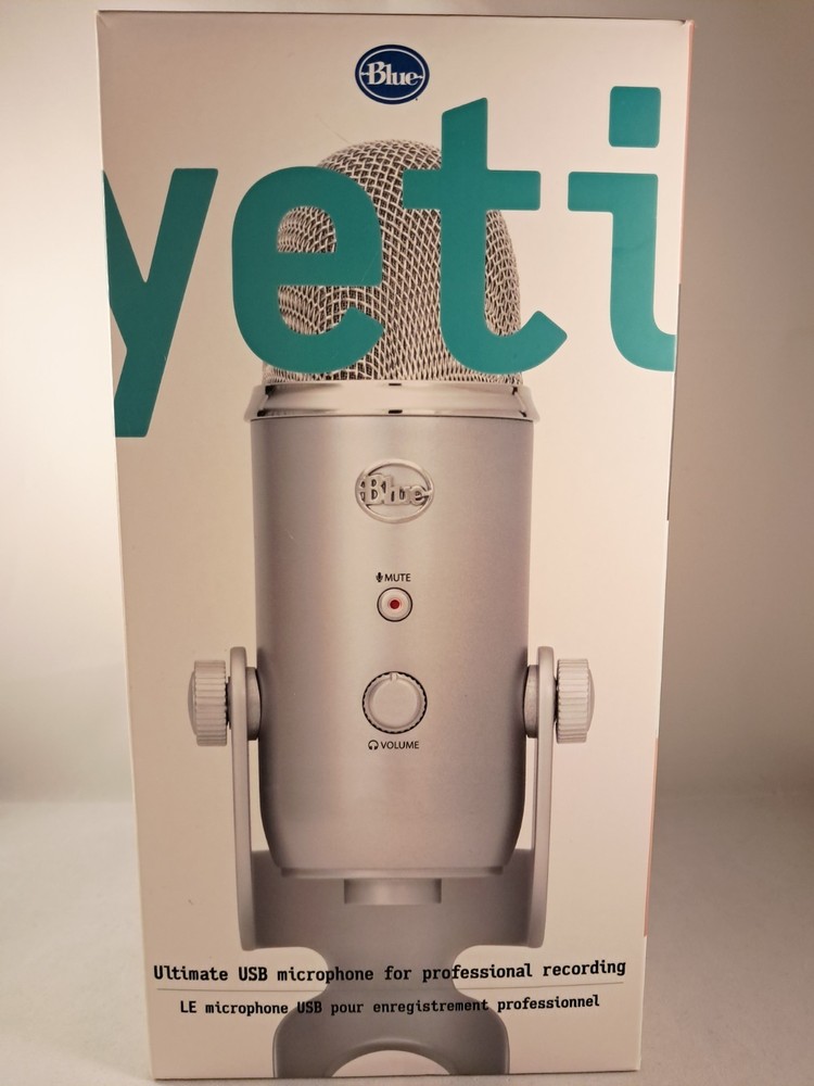 Blue Yeti USB Microphone Silver with Stand USB Cable & Box Tested Working