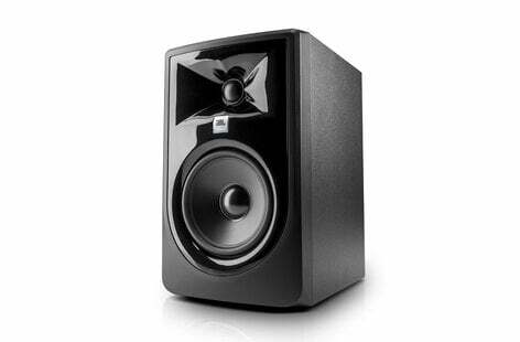 JBL LSR305P-MKII Powered Studio Monitor with 5-inch Woofer
