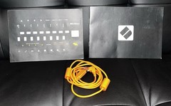 Novation Launchpad Mini MK2 MIDI Controller – Excellent Condition + Original Box