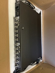 Shure UHF 5 Way Active Antenna Distribution System Antenna Paddle