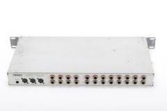 Peavey MAP 8×4 MIDI Controllable Analog Patch Bay – Fair Condition