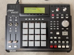 AKAI Professional MPC2500 Music Production Center 128MB RAM Sampler Sequencer