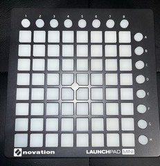Novation Launchpad Mini MK2 MIDI Controller – Excellent Condition + Original Box