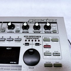 Roland MC-303 Sequencer Groovebox Drum Machine Sound Module Free Shipping