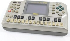 YAMAHA / QY70 Handy Sequencer with Integrated Sound Source