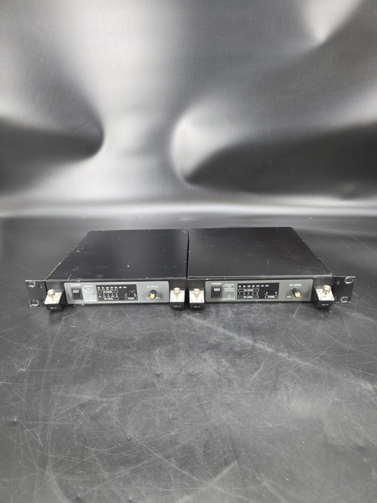 Audio Technica ATW-R14 Freq.745.20 & 742.70 Mhz Fcc Id Jfzr14 Receiver