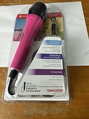 Singing Machine SMM205P Uni-Directional Dynamic Microphone W/ 10-Foot Cord Pink