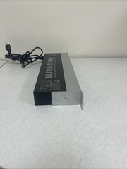 Behringer Ultra-DI Pro DI800 Phantom Powered 8-Channel Direct Box