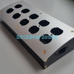 US AC Power Strip Bar Distributor Aluminum alloy 10 Outlet Box HIFI Chassis