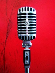 2000 era Shure 55SH Series 2 dynamic cardioid microphone w pouch NOT FAKE..REAL