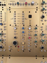 API The Box 2 Summing Mixer and Recording Console Golden. Perfect! Unloaded.