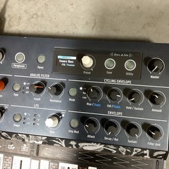 ARTURIA MICROFREAK Hybrid Keyboard Synthesizer – 25 KEYS EXCELLENT CONDITION