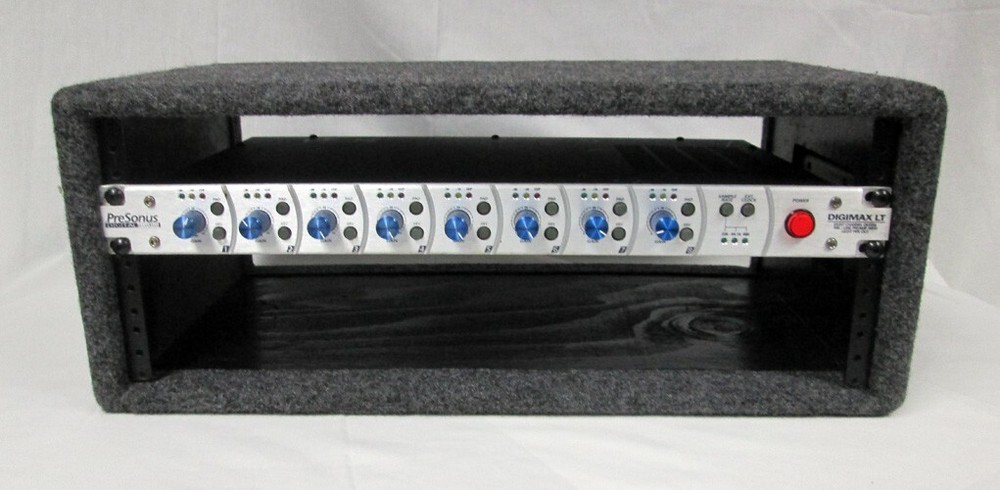 PreSonus Digital Audio Digimax LT 8-Channel Mic Preamp with Pearson 4 Space Rack