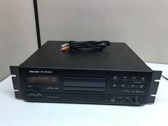 Teac Tascam DA-20 MKII Digital Audio Tape Deck DAT Recorder