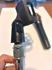 Blue Microphones enCORE 200 Cardioid Dynamic Microphone WITH Mount & Tripod