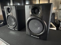 M-Audio AV 40 Studiophile Desktop Reference Speakers Studio Monitors