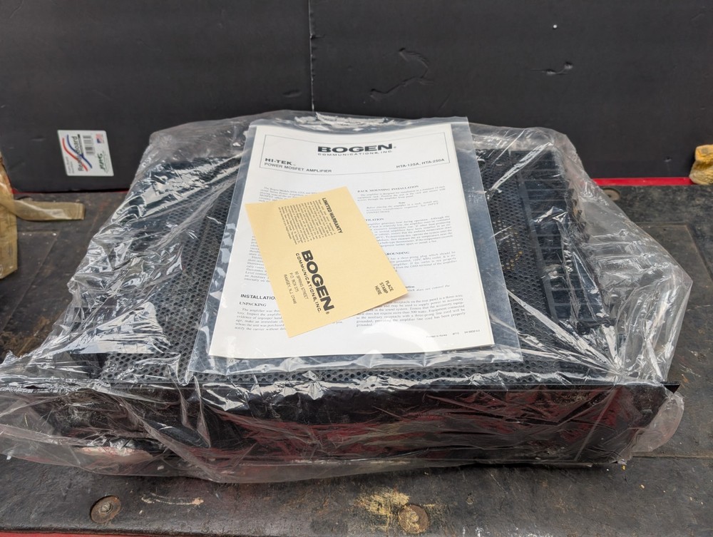 Rack Mount Bogen HTA-250A 250W Power MOS-FET Amplifier NOS IN BOX