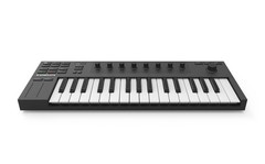 Native Instruments Komplete Kontrol M32 6.57 X 18.7 X 1.96 Inches, Black