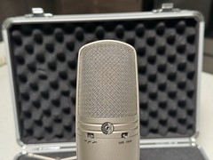 Shure KSM44 Studio Condenser Microphone W/ Case