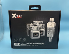 XVive U4R4 In-Ear Monitor Wireless System Transmitter One and Four Receiver