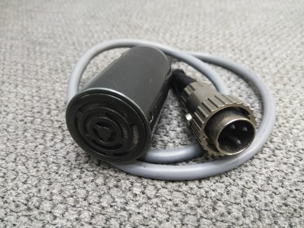 VTG. 1960s‘ Beyer M110 Dynamic Microphone ( W. GERMANY)