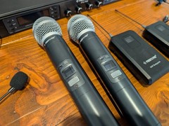 Phenyx Pro 4-Channel Wireless Microphone System w/Auto PTU-7000-2H2B, Black