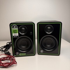 Mackie CR3-XBT Bluetooth Powered Studio Monitor Speakers Pair Tested