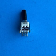 [FRS] YAMAHA EMX620 Mixer OEM Part: D-Shaft 3-Pin Potentiometer B50K 203B [2PCS]