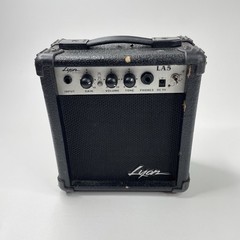 Lyon by Washburn LA5 Amplifier 9V Battery Model Tested Working