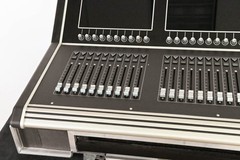 DiGiCo S21 Digital Mixing Console w/ 64-Channel Upgrade & Road Case CG01200