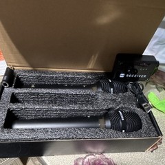 Wireless Handheld/Stand-Held Microphone Set with Receiver, Black, 2 Microphones
