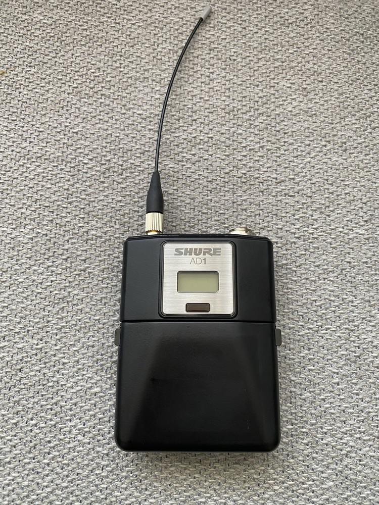 Shure AD1-G57 Axient TA4 Connector Digital Wireless Bodypack Transmitter